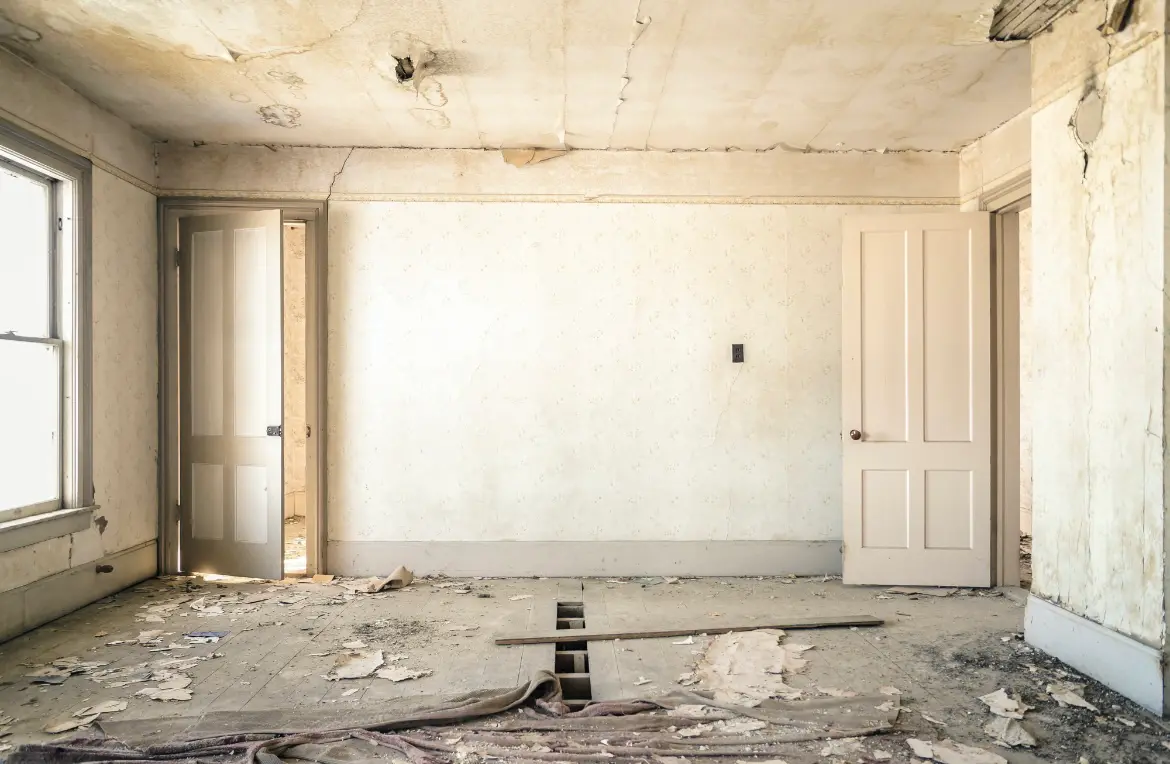 Waste disposal crew managing a cleanout project in Shaker Heights